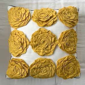Yellow rosettes decorative pillow